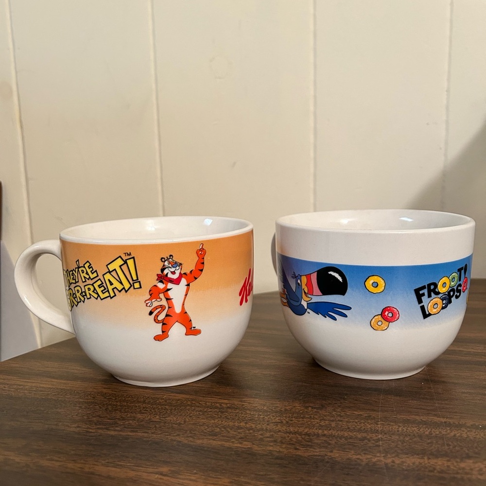 Gibson cereal bowls vintage Frosted Flakes and fruit loops